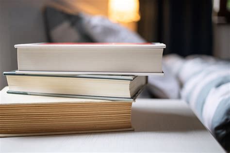 Is It Bad to Read Multiple Books at Once? A Deep Dive into the Pros and Cons