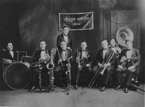 what music was popular in the 1920's? jazz became a symbol of the era.